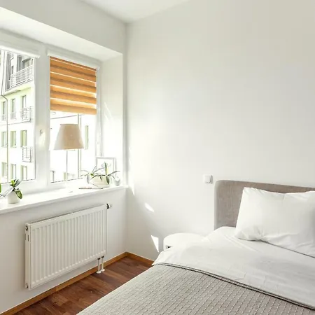 #invilnius - Spacious & Bright 1bdr Shopping District Вильнюс